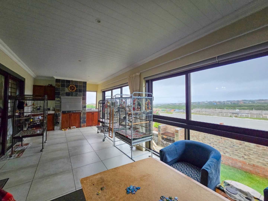 3 Bedroom Property for Sale in Stilbaai Wes Western Cape